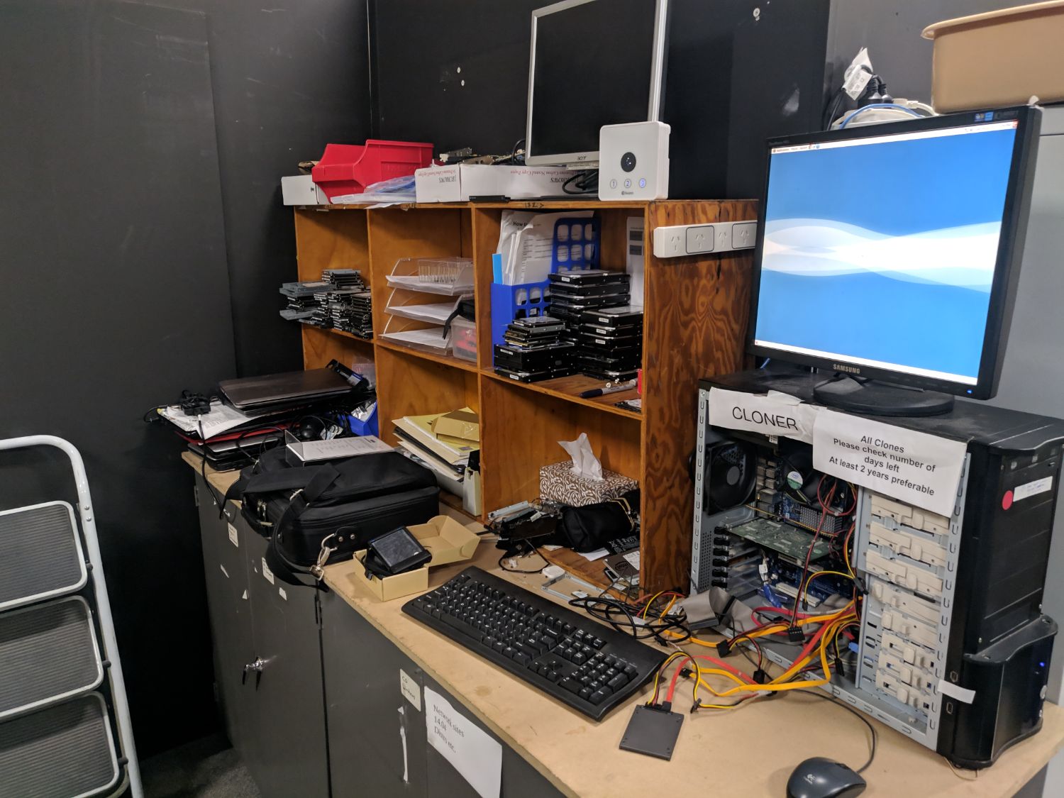 Cloning Station